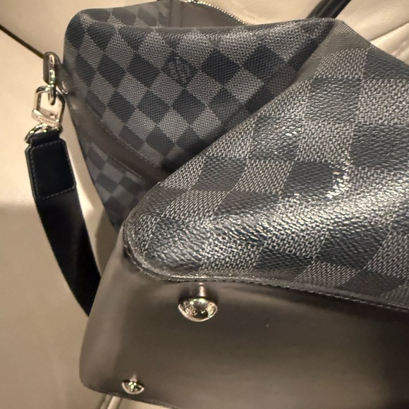 Louis Vuitton Greenwich Boston overnight/ weekend Duffel Bag - Picture 13 of 15